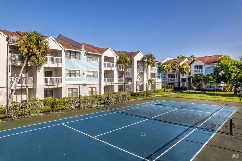 ARIUM Lauderdale Apartments, 7900 Hampton Blvd, North Lauderdale, FL